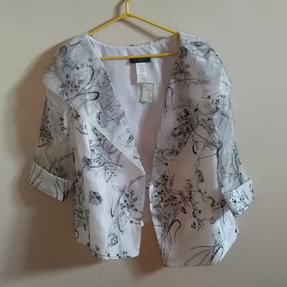 Blouse - Picture 2 of 12